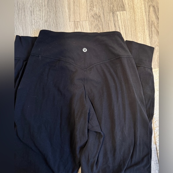 Lululemon Align Joggers - Picture 1 of 5